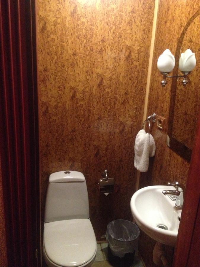 Bogdan Khmelnytskyi Hotel Kijev Kültér fotó